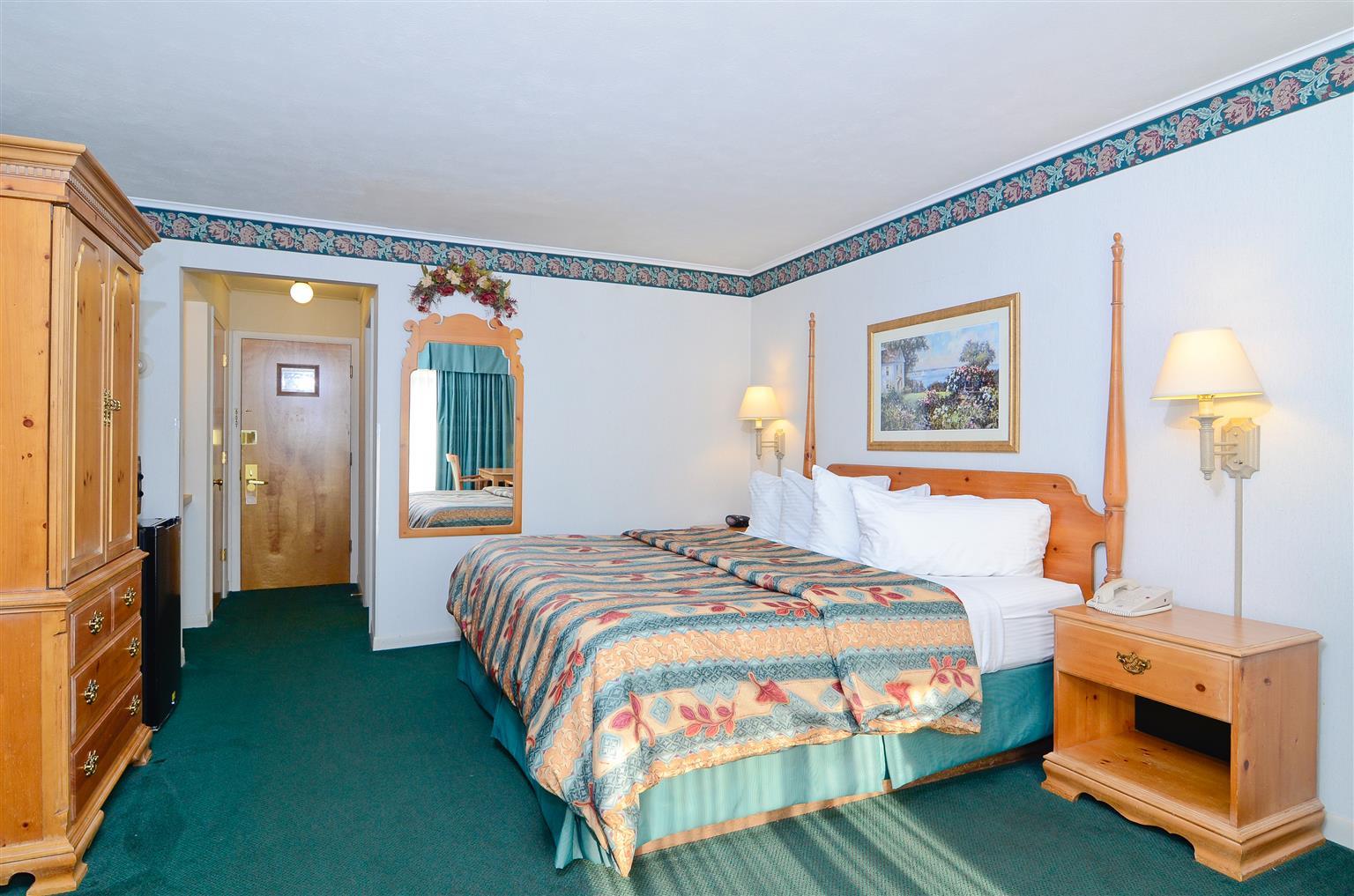 Magnuson Grand Pioneer Inn And Suites Escanaba Ruang foto